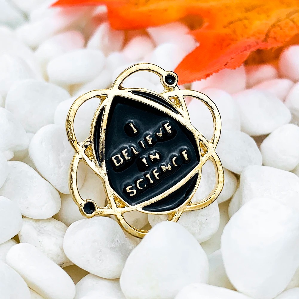 Broche de átomo com tema cient - Science Hunter avaliação e preço
